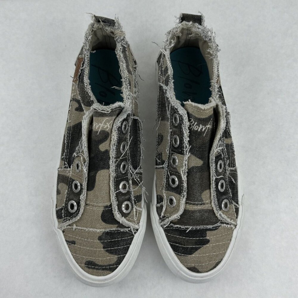 Blowfish Malibu Slip On Sneakers Womens Size 7 Multicolor Camouflage Canvas - Picture 14 of 15